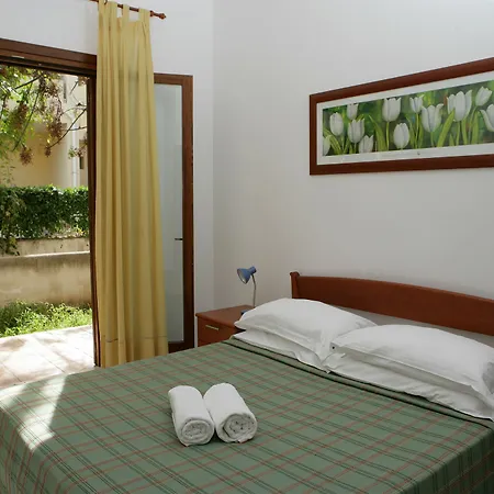 Smeraldo Apartment